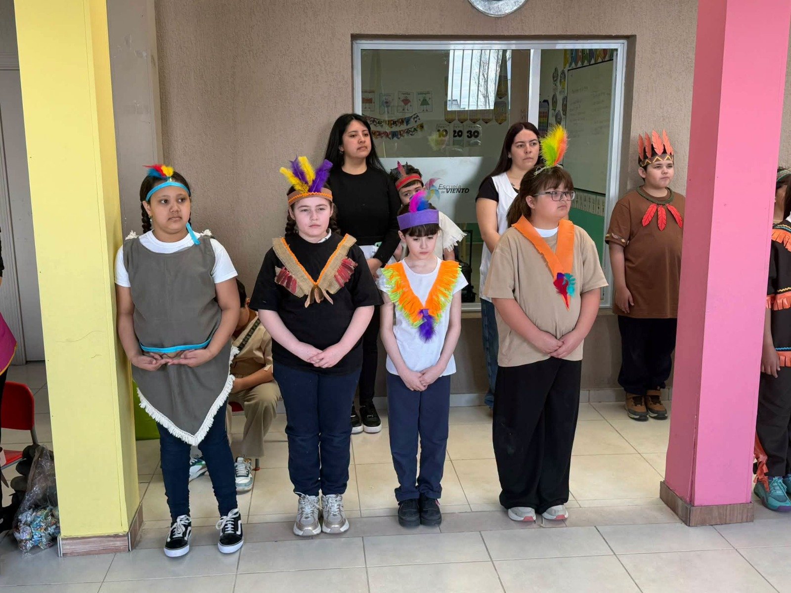LA ESCUELA DEL VIENTO DE LAS HERAS CELEBRÓ EL DÍA DEL RESPETO A LA DIVERSIDAD CULTURAL CON MÚSICA, ARTE Y TRADICIÓN